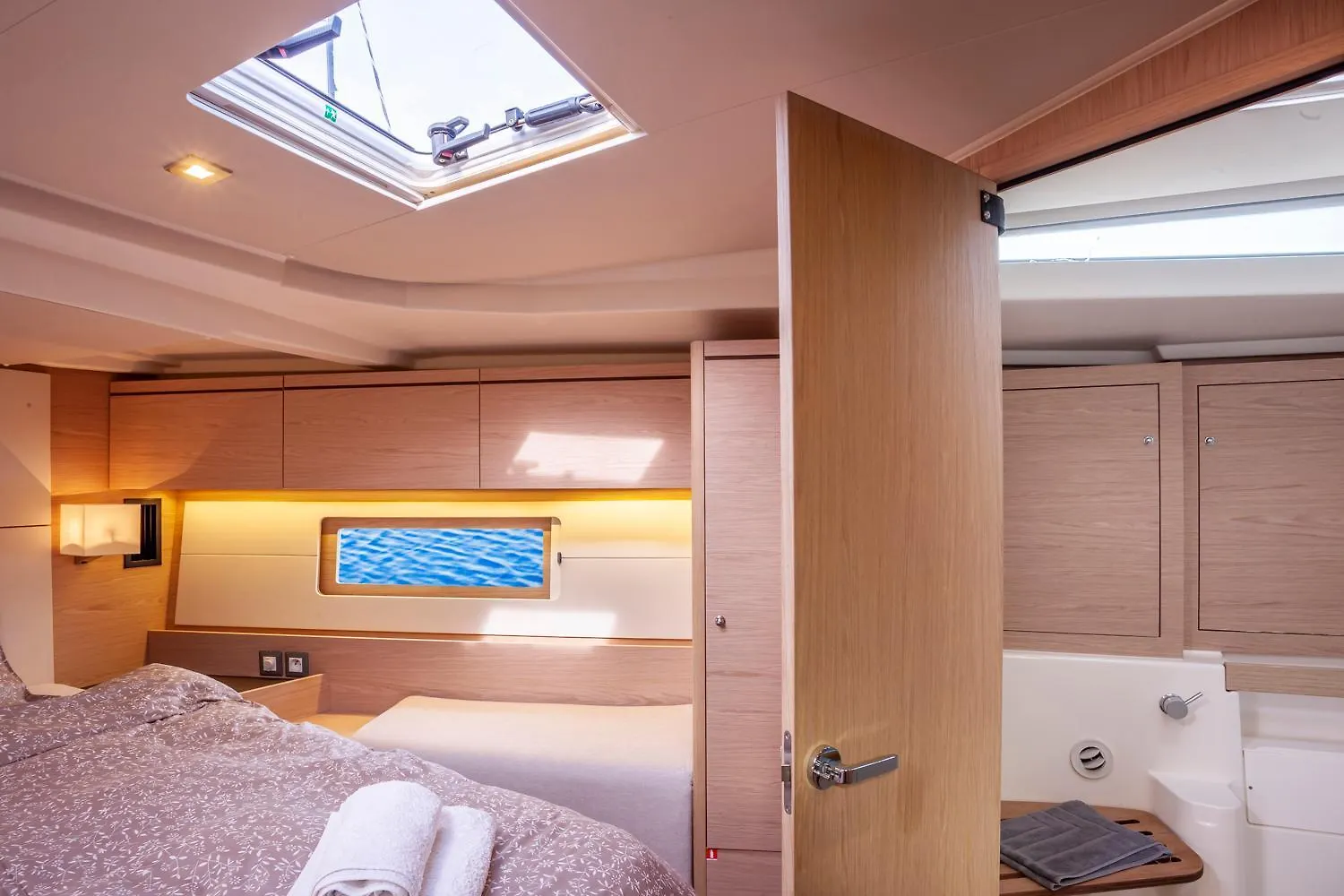 Yacht Psari Hotel Thessaloniki 0*,