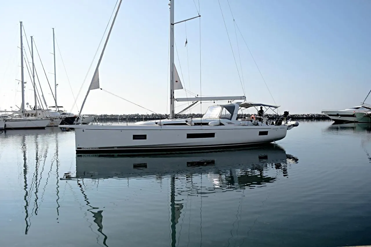 Hotel Yacht Psari à Thessalonique Bateau-hôtel